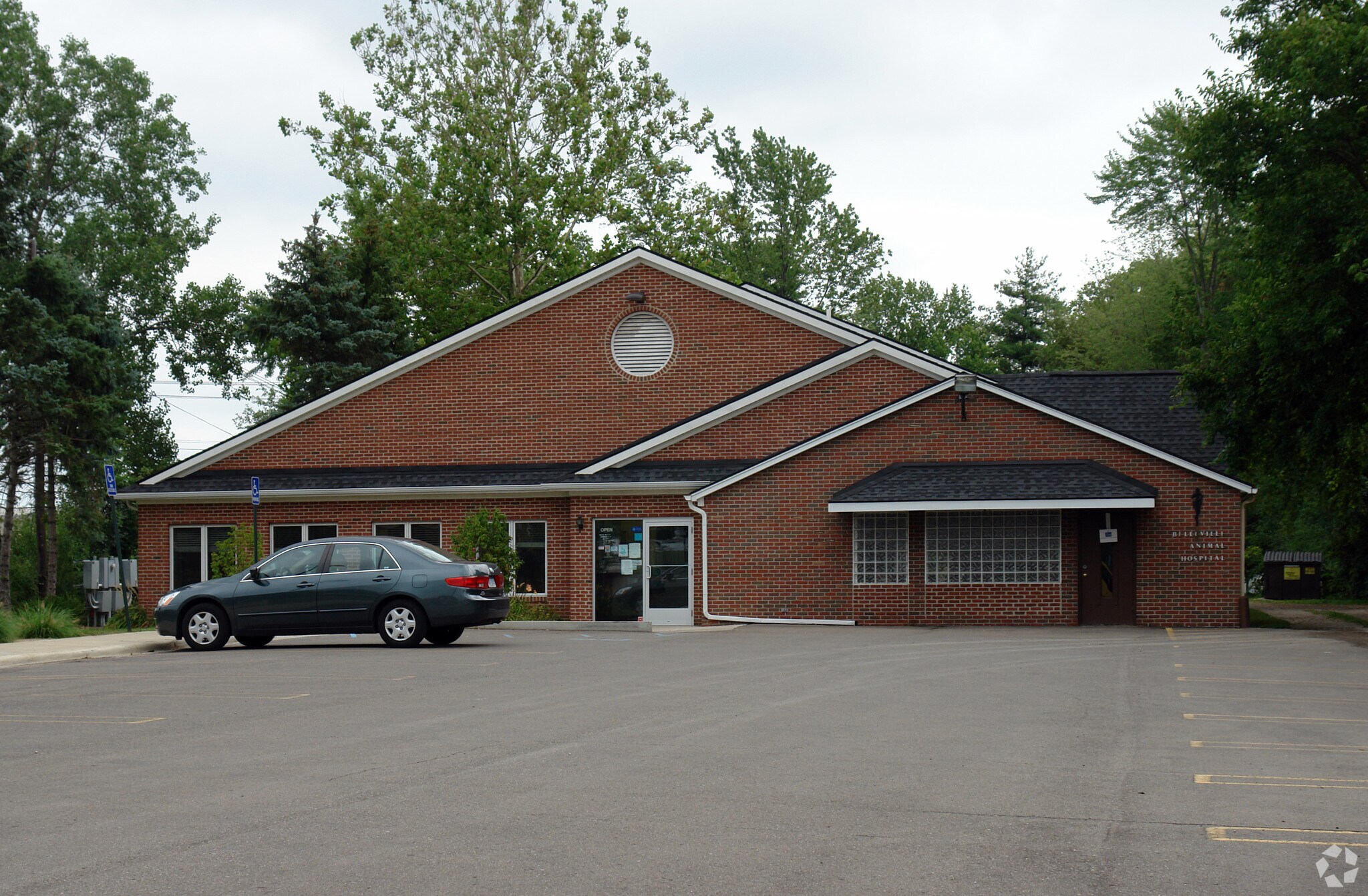 435 Sumpter Rd, Belleville, MI à louer Photo principale- Image 1 de 48