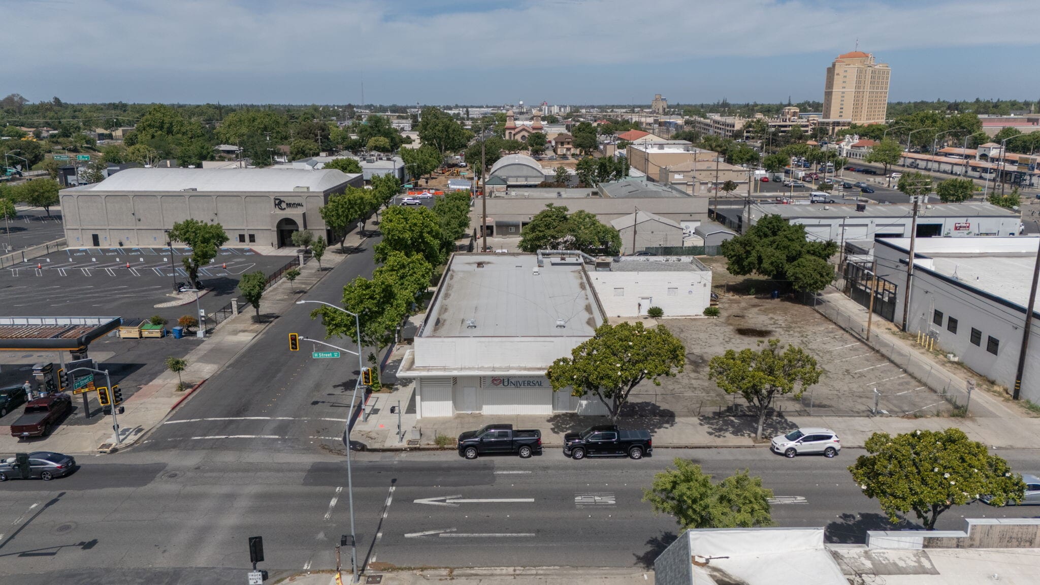 701 H St, Modesto, CA for sale Primary Photo- Image 1 of 46