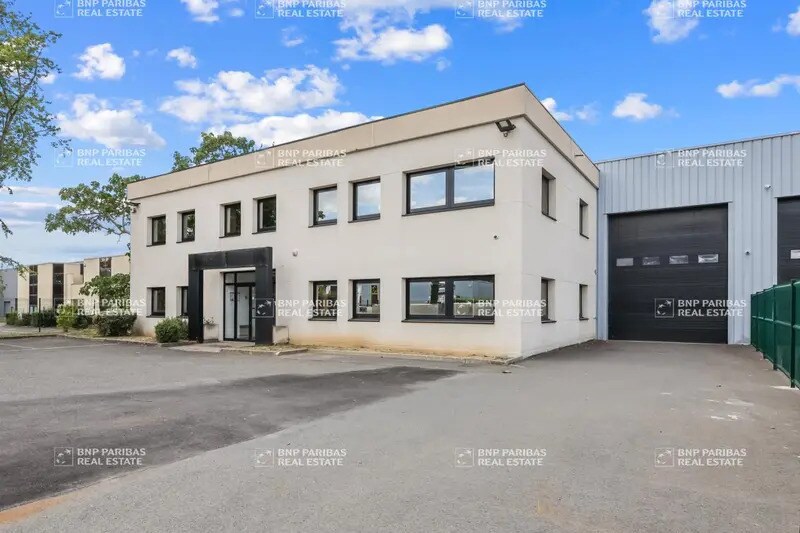 Flex dans Lisses à louer - Photo du bâtiment - Image 2 de 14