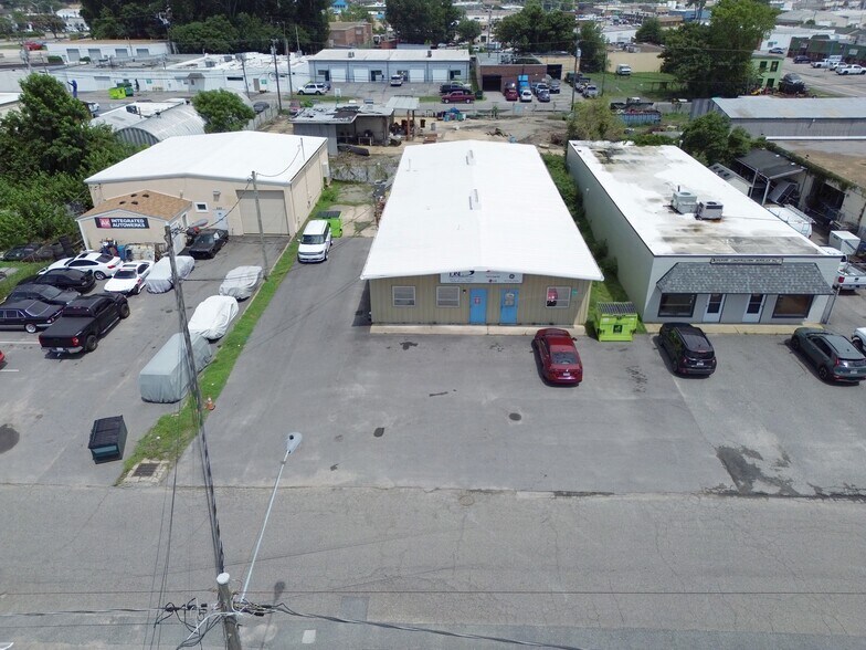 218 Pennsylvania Ave, Virginia Beach, VA à vendre - Photo du bâtiment - Image 2 de 7