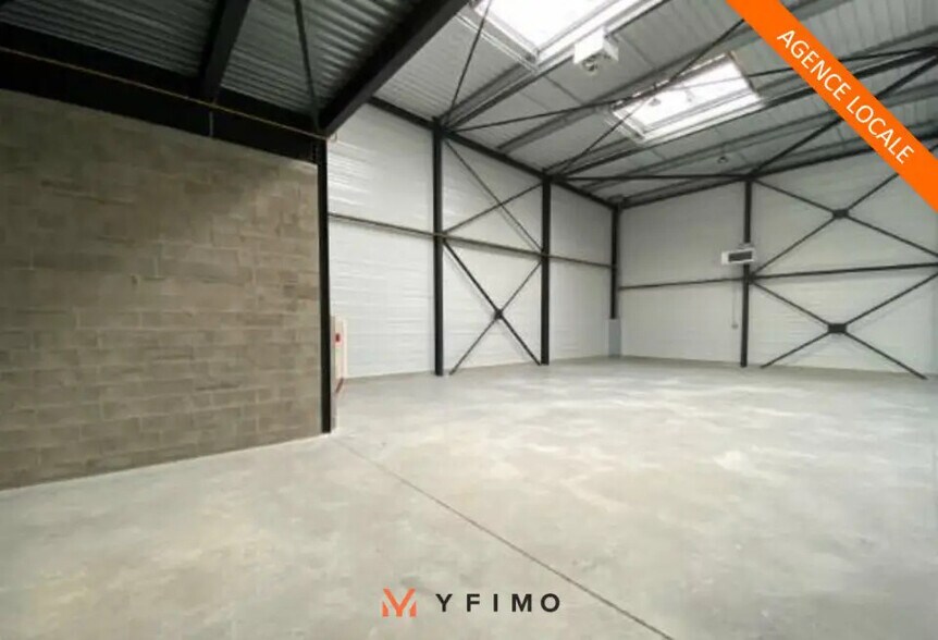 Local d'activités dans Marines à vendre - Photo intérieure - Image 2 de 8