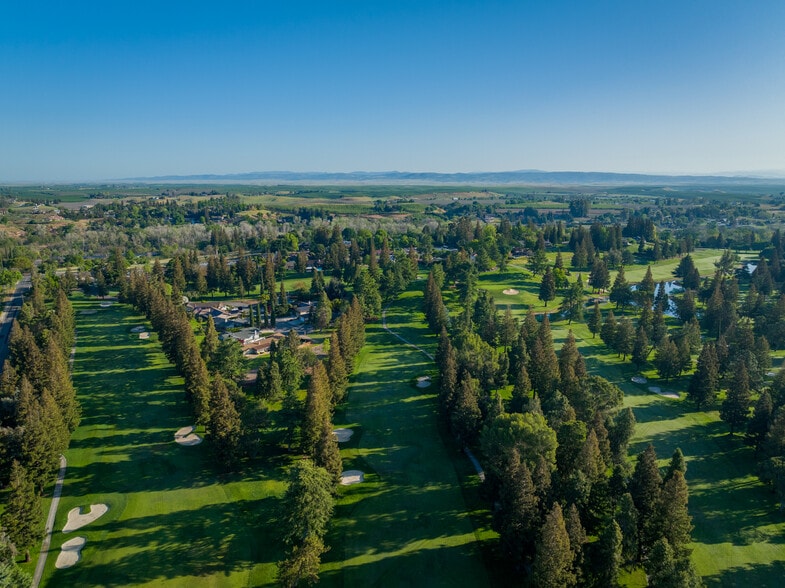 624 N Stearns Rd, Oakdale, CA à vendre - Aérien - Image 3 de 9