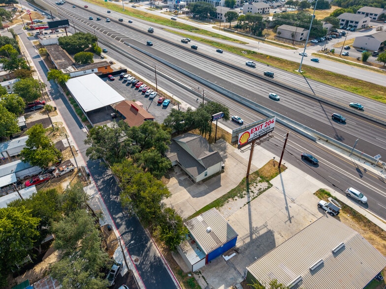 1712 N Interstate 35, San Marcos, TX for sale - Building Photo - Image 3 of 40