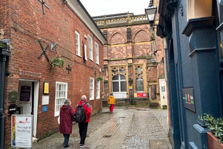 18 Gandy St, Exeter à louer - Photo du bâtiment - Image 2 de 2