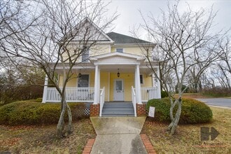124 Wells Ave NW, Roanoke, VA for lease Building Photo- Image 2 of 4
