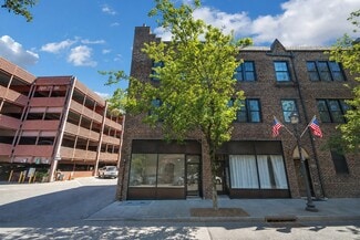Plus de détails pour 30 Garth Rd, Scarsdale, NY - Commerce de détail à louer