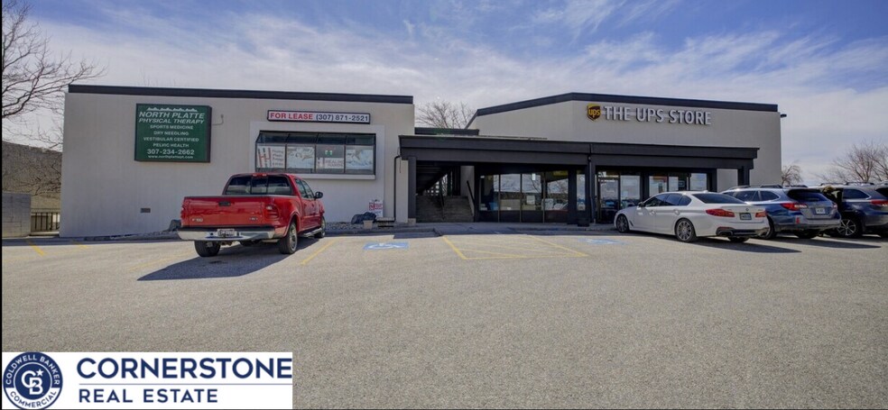 301- 329 Thelma dr, Casper, WY à vendre - Photo du bâtiment - Image 1 de 9