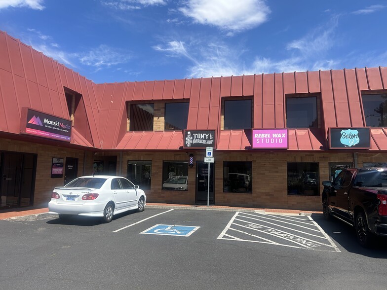 1404 NE 3rd St, Bend, OR for lease - Building Photo - Image 3 of 4