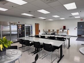 2701 SE Otis Corley Dr, Bentonville, AR for lease Interior Photo- Image 2 of 5