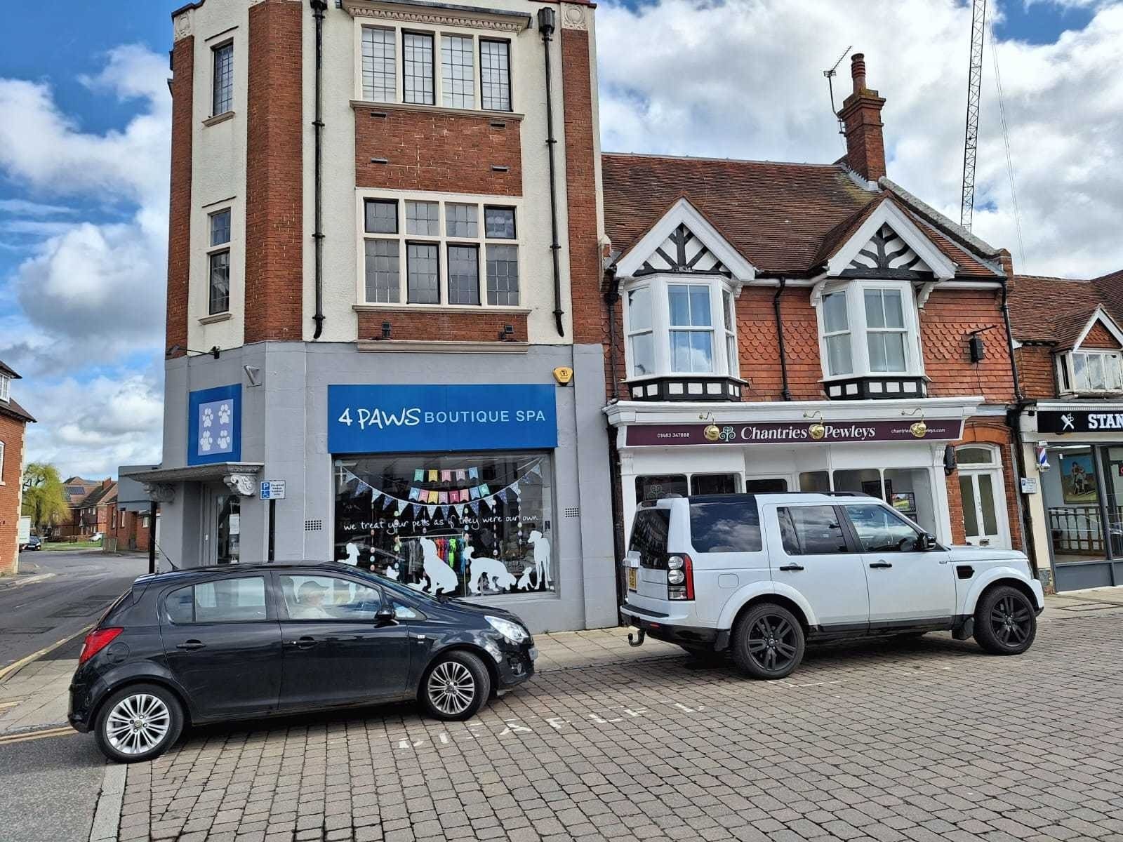 137 High St, Cranleigh for sale Building Photo- Image 1 of 2