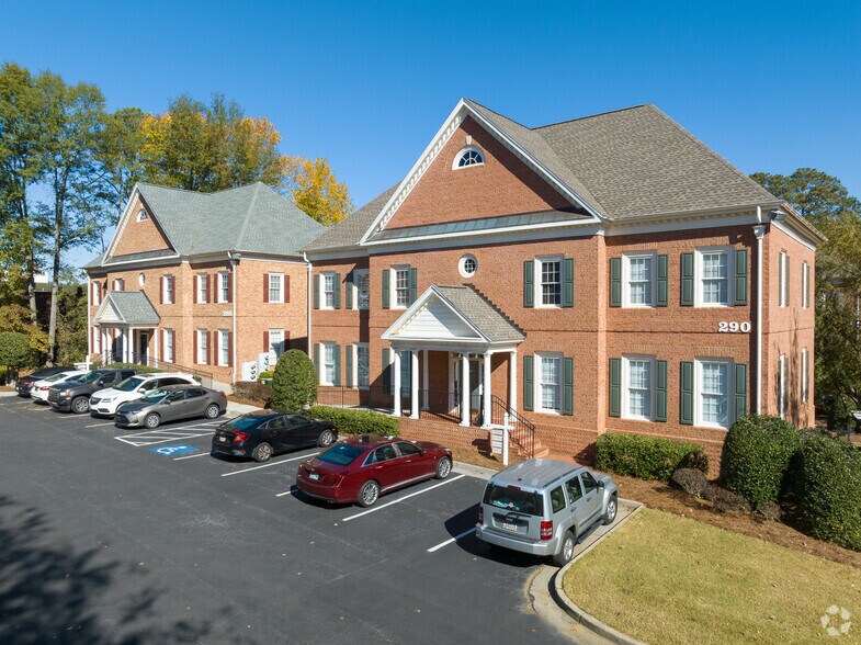 310 Maxwell Rd, Alpharetta, GA à louer - Photo du bâtiment - Image 1 de 12