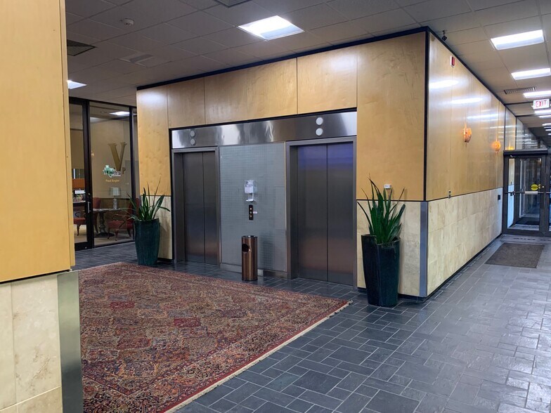 801 S Fillmore St, Amarillo, TX à louer - Photo intérieure - Image 2 de 13