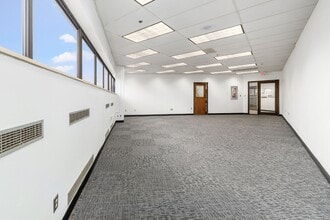 68 W Church St, Newark, OH for lease Building Photo- Image 1 of 2