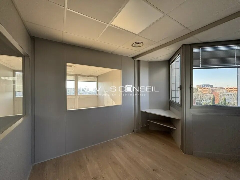 Office in Blagnac for lease Interior Photo- Image 1 of 7