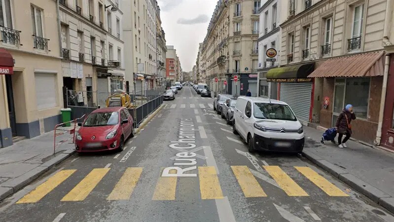 Commerce de détail dans Paris à louer - Photo du bâtiment - Image 2 de 4