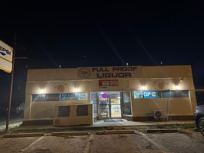 100 Ave H, Poteet, TX for sale - Building Photo - Image 1 of 5