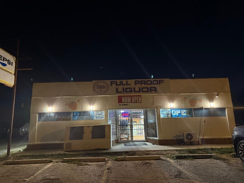 100 Ave H, Poteet, TX à vendre - Photo du bâtiment - Image 1 de 5