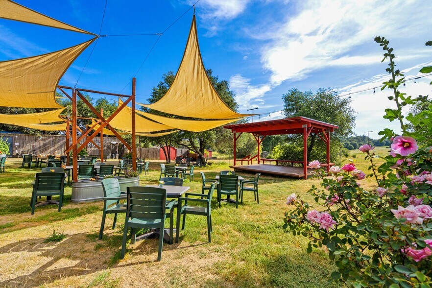 4355 Highway 78, Santa Ysabel, CA à vendre - Photo du bâtiment - Image 3 de 45