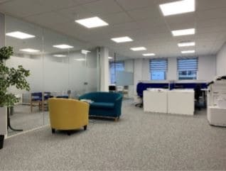 Upper Church St, Isle Of Man for lease - Interior Photo - Image 3 of 7