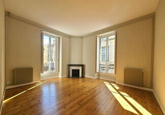 Plus de détails pour 197 Rue Du Temple, Paris - Bureau à louer