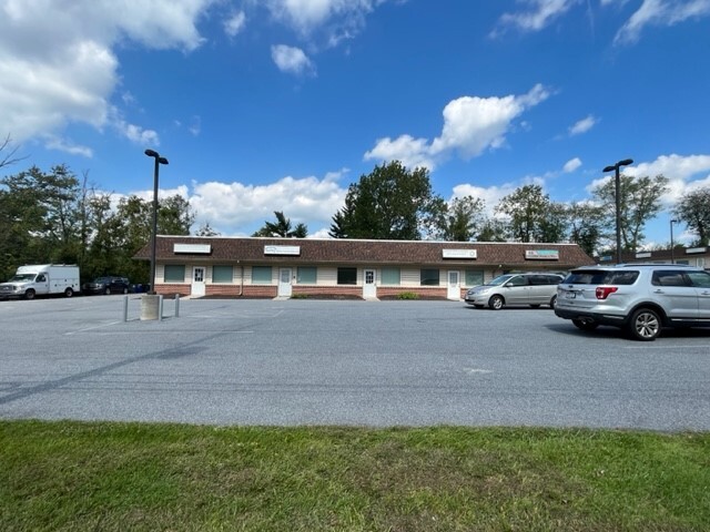 4201 W Lincoln Hwy, Parkesburg, PA for lease - Building Photo - Image 1 of 3