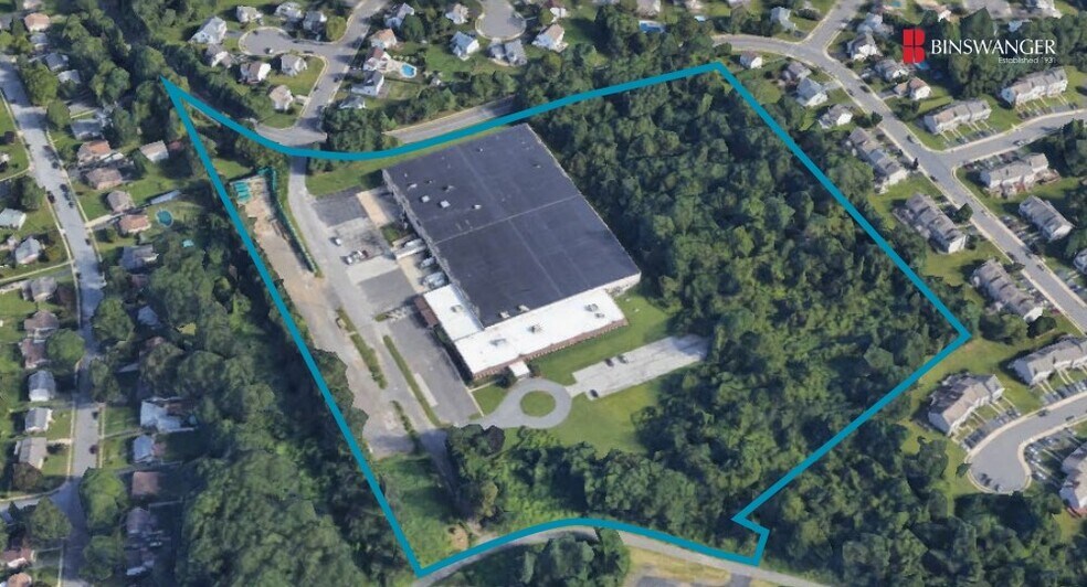 1 Judy Way, Aston, PA à louer - Photo du bâtiment - Image 2 de 15