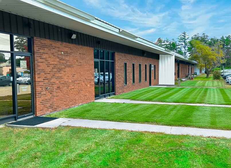 2 Industrial Park Dr, Concord, NH à louer - Photo du bâtiment - Image 3 de 11