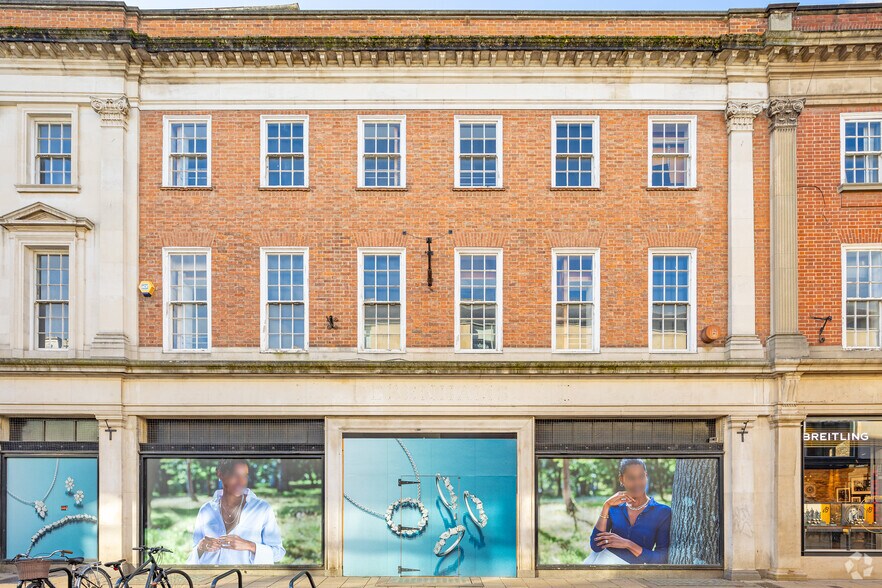 8 Davygate, York à louer - Photo du bâtiment - Image 2 de 11