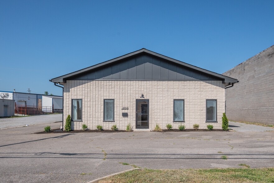 2703 Grandview Ave, Nashville, TN à vendre - Photo du bâtiment - Image 2 de 19