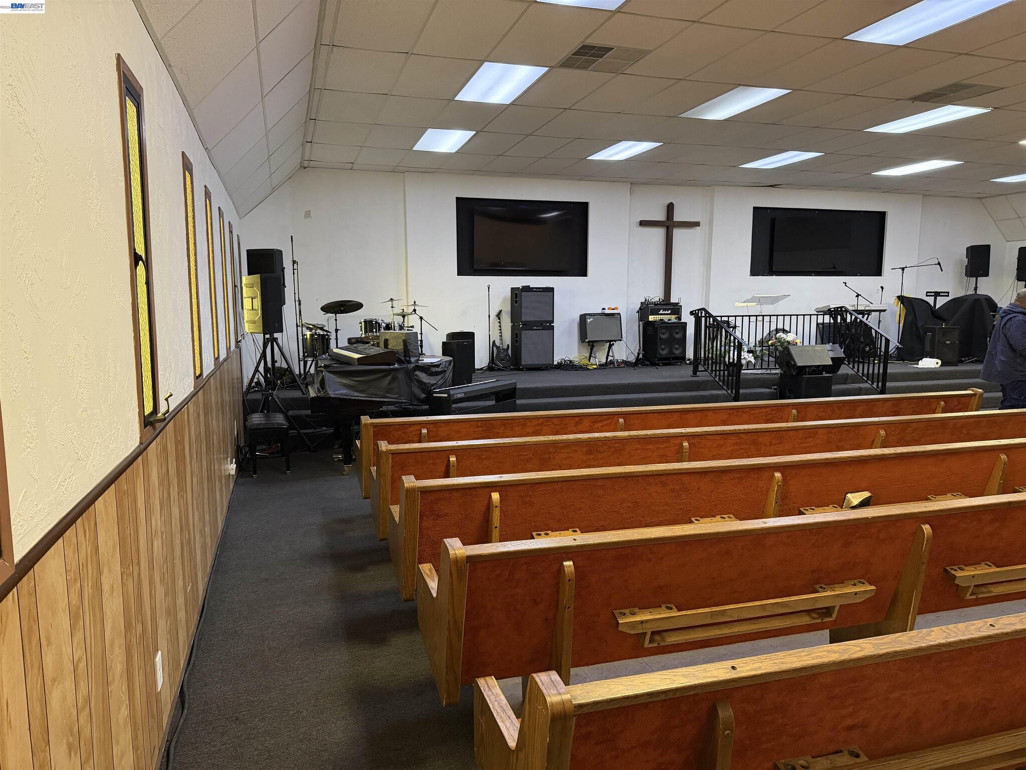 5783 Foothill Blvd, Oakland, CA for sale Primary Photo- Image 1 of 2