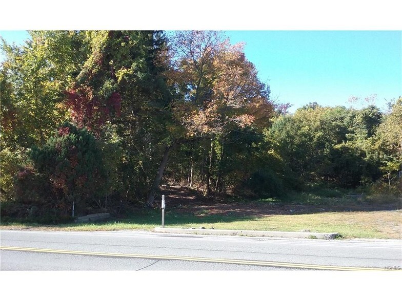 139 State Route 17M, Harriman, NY à vendre - Photo du bâtiment - Image 2 de 3