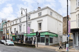 30-31 Queens Rd, Brighton à louer Photo principale- Image 1 de 3