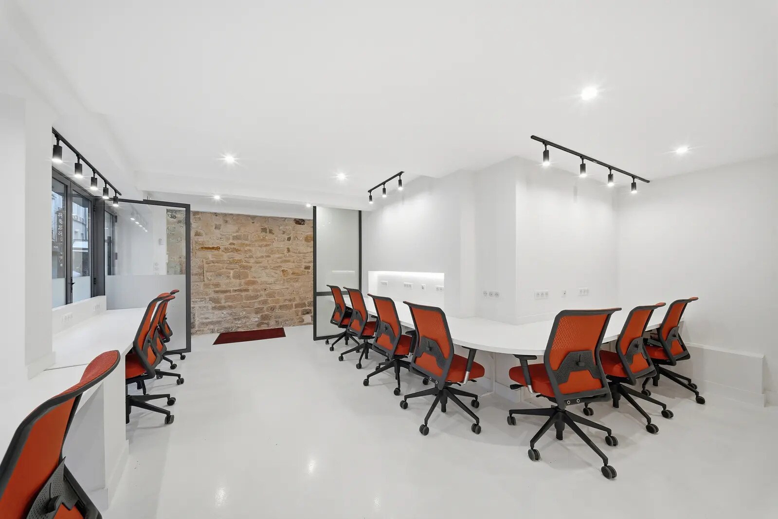 Espace de cotravail dans Paris à louer Photo du bâtiment- Image 1 de 8