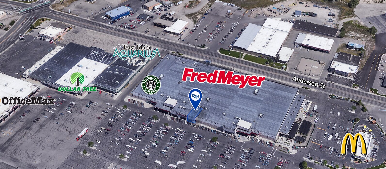 1547-1561 N Yellowstone Hwy, Idaho Falls, ID à louer Photo du bâtiment- Image 1 de 7