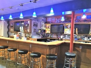 306 E 49th St, New York, NY for lease Interior Photo- Image 1 of 23