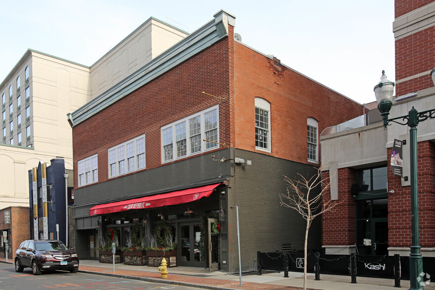 191 Summer St, Stamford, CT à vendre - Photo du bâtiment - Image 1 de 1