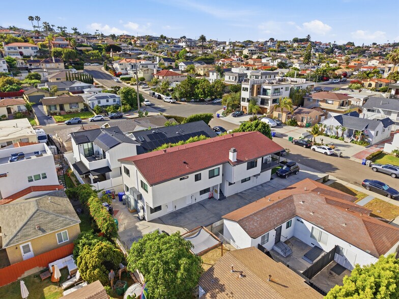 3129 Emerson St, San Diego, CA à vendre - Photo du bâtiment - Image 3 de 21