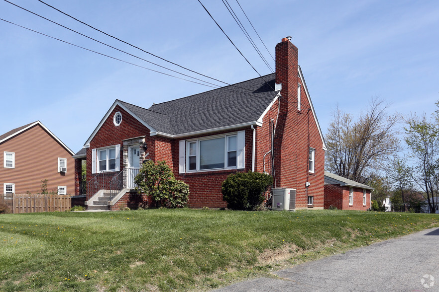 2319 Chichester Ave, Boothwyn, PA à vendre - Photo principale - Image 1 de 1