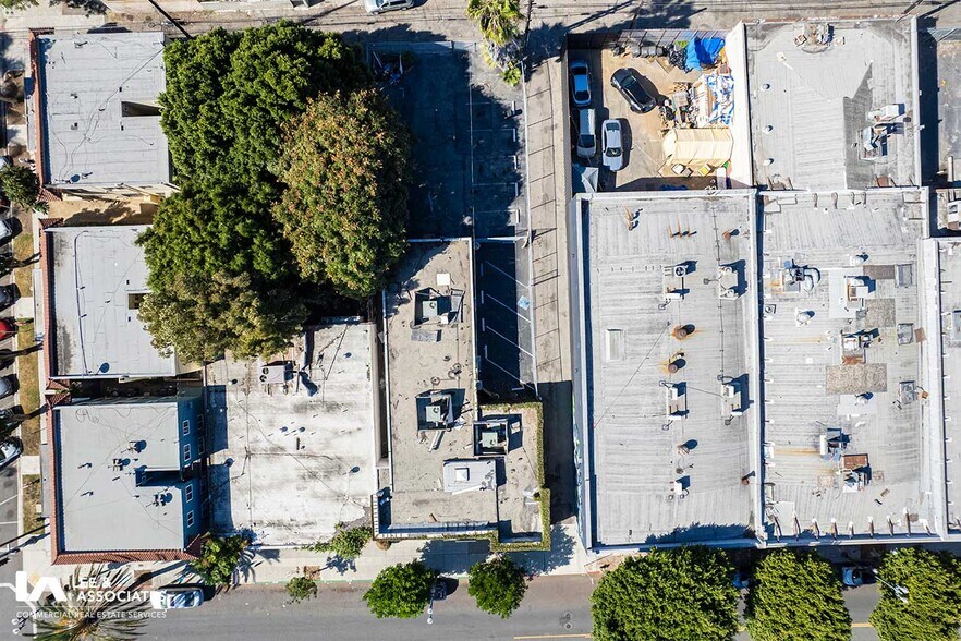 917 Pine Ave, Long Beach, CA à vendre - Photo du bâtiment - Image 3 de 5