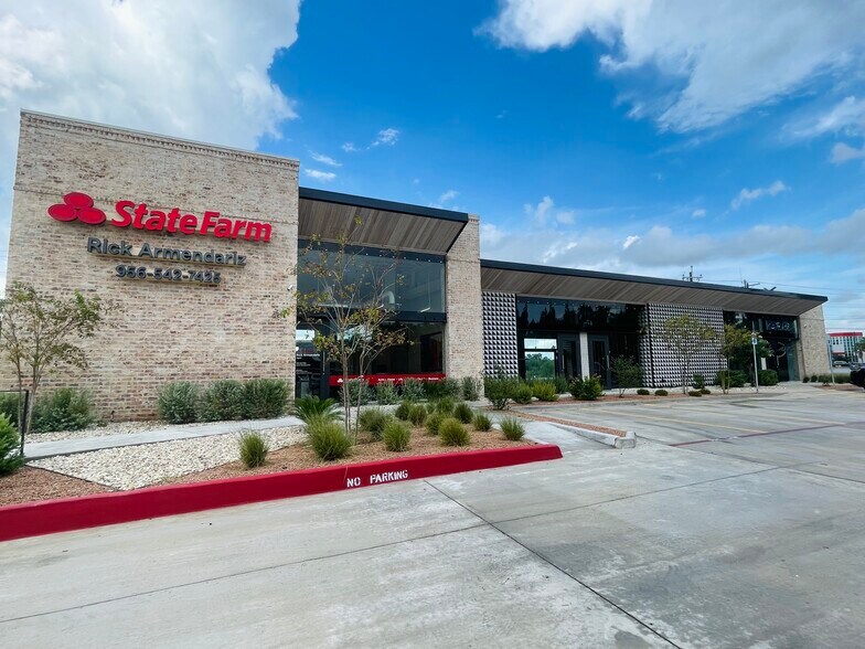 500 Alton Gloor Blvd, Brownsville, TX à louer - Photo principale - Image 1 de 2