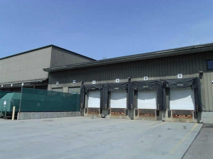 784 Hercules Dr, Colchester, VT à louer - Photo du bâtiment - Image 3 de 25