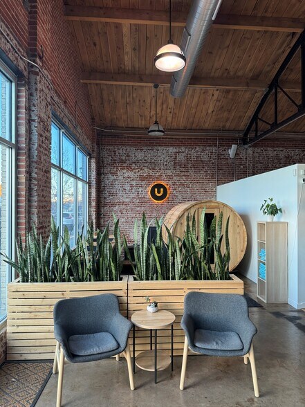 1842 S Broadway, Denver, CO à louer - Photo du bâtiment - Image 2 de 27