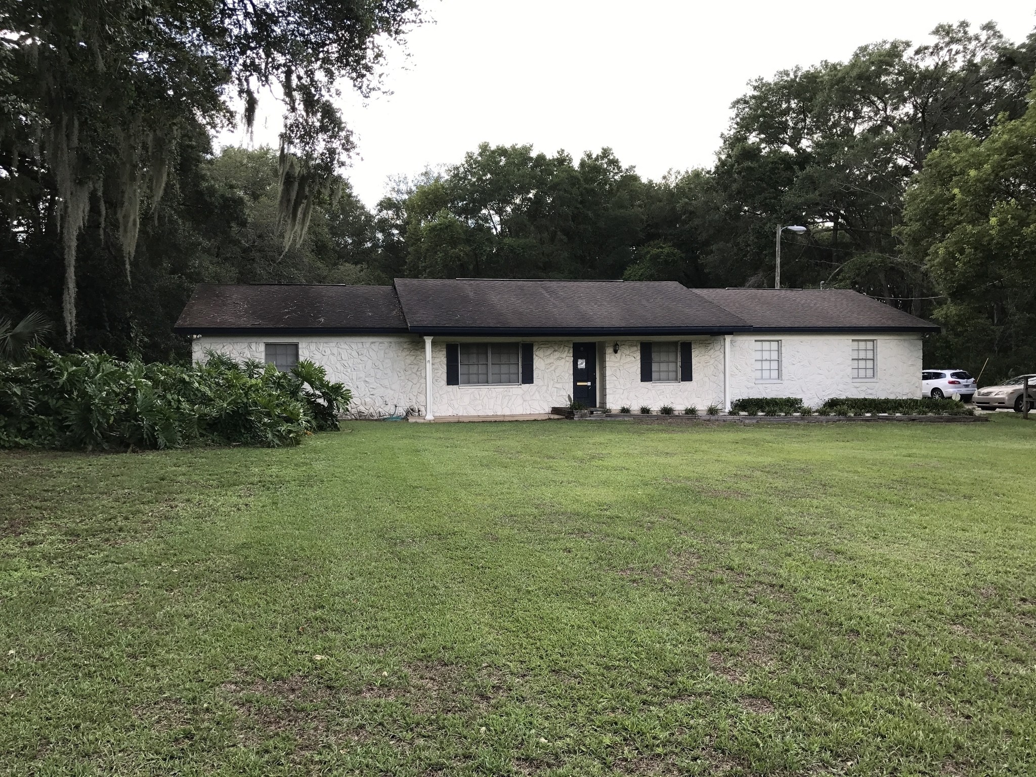 1208 Bell Shoals Rd, Brandon, FL for sale Building Photo- Image 1 of 1