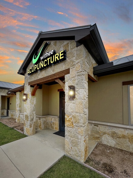 255 W Lebanon, Frisco, TX for lease - Building Photo - Image 3 of 4