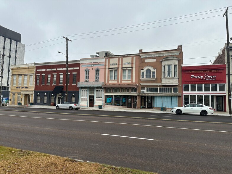 109-111 N State St, Jackson, MS for sale - Building Photo - Image 2 of 35
