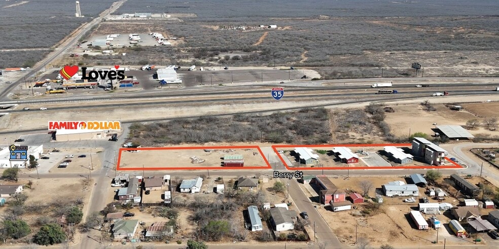 600 Berry St, Encinal, TX à vendre - Photo du bâtiment - Image 3 de 5