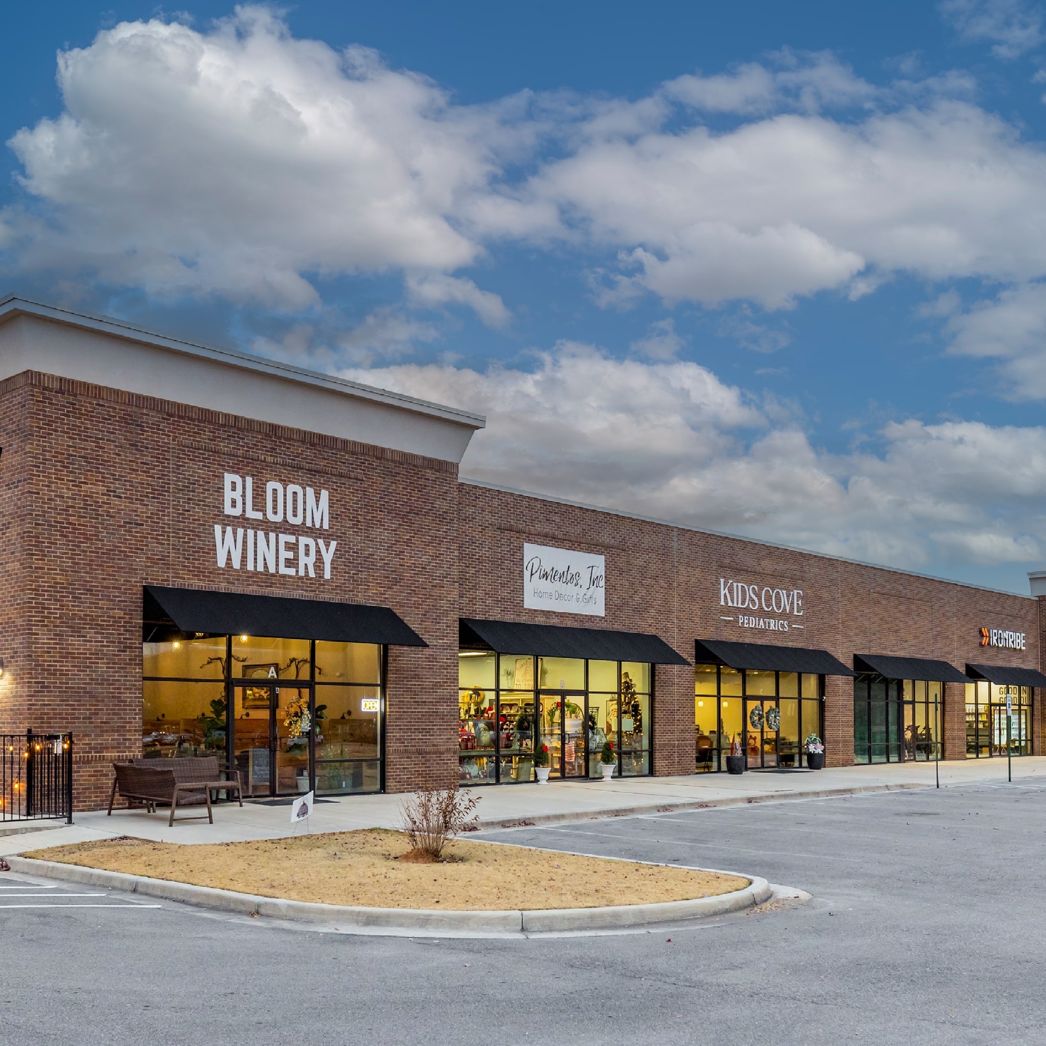 5729 Cove Commons Dr SE, Brownsboro, AL for lease Primary Photo- Image 1 of 4