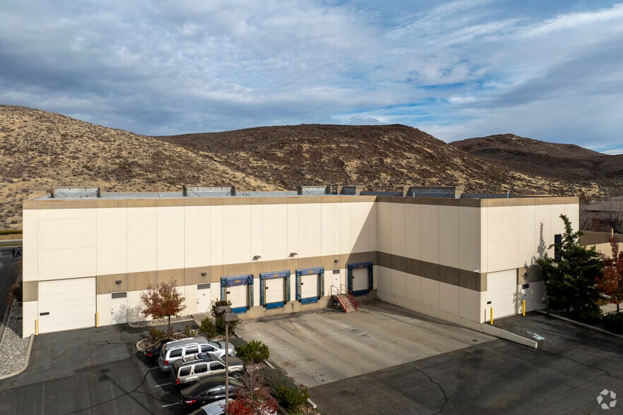 895 Maestro Dr, Reno, NV for sale - Building Photo - Image 2 of 4
