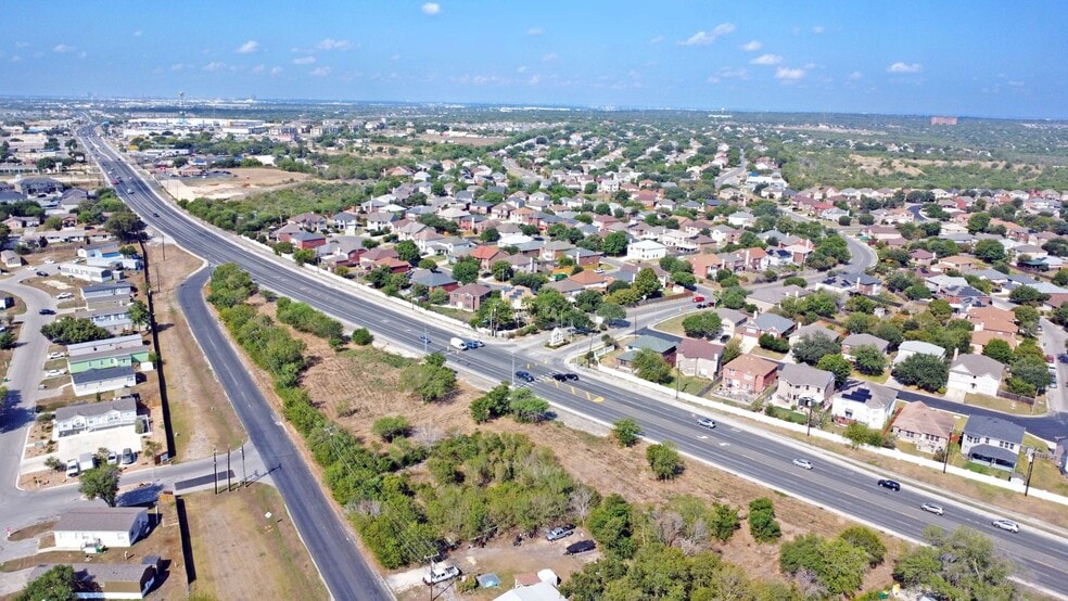 7721 Upper Seguin Rd, Converse, TX à vendre - Aérien - Image 3 de 6
