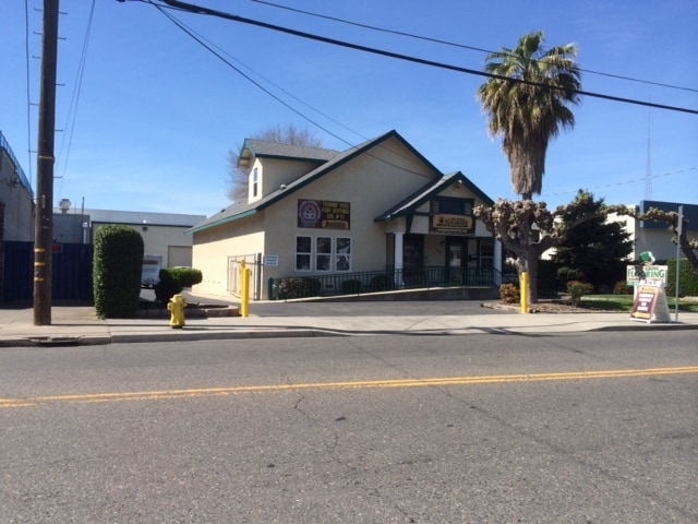 823 N Emerald Ave, Modesto, CA for lease Primary Photo- Image 1 of 12